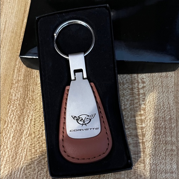 Corvette Other - Corvette Brown and Silver Keychain